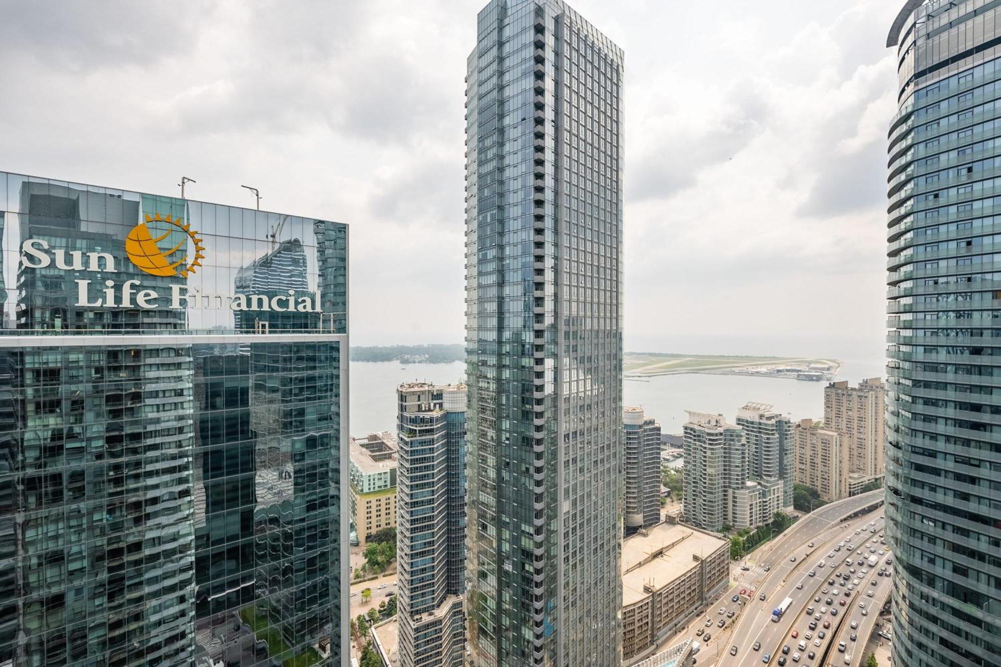 1Br Luxury Condo - Downtown Toronto Exterior foto